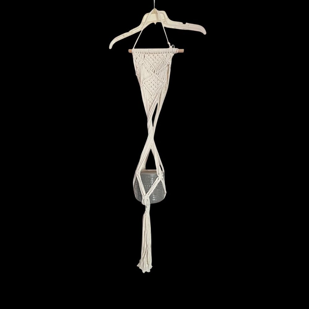 Handmade Macrame Plant Hanger Gray Pot Boho Farmhouse‎ Fairy Cottagecore Hippie